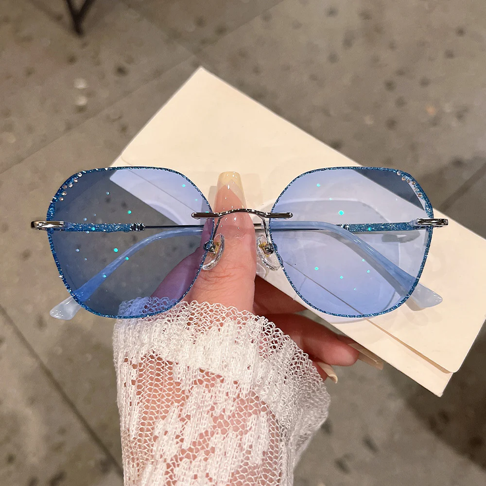 Geometric Rimless Glitter Accent Luxury Glasses VK2272 - Image 3