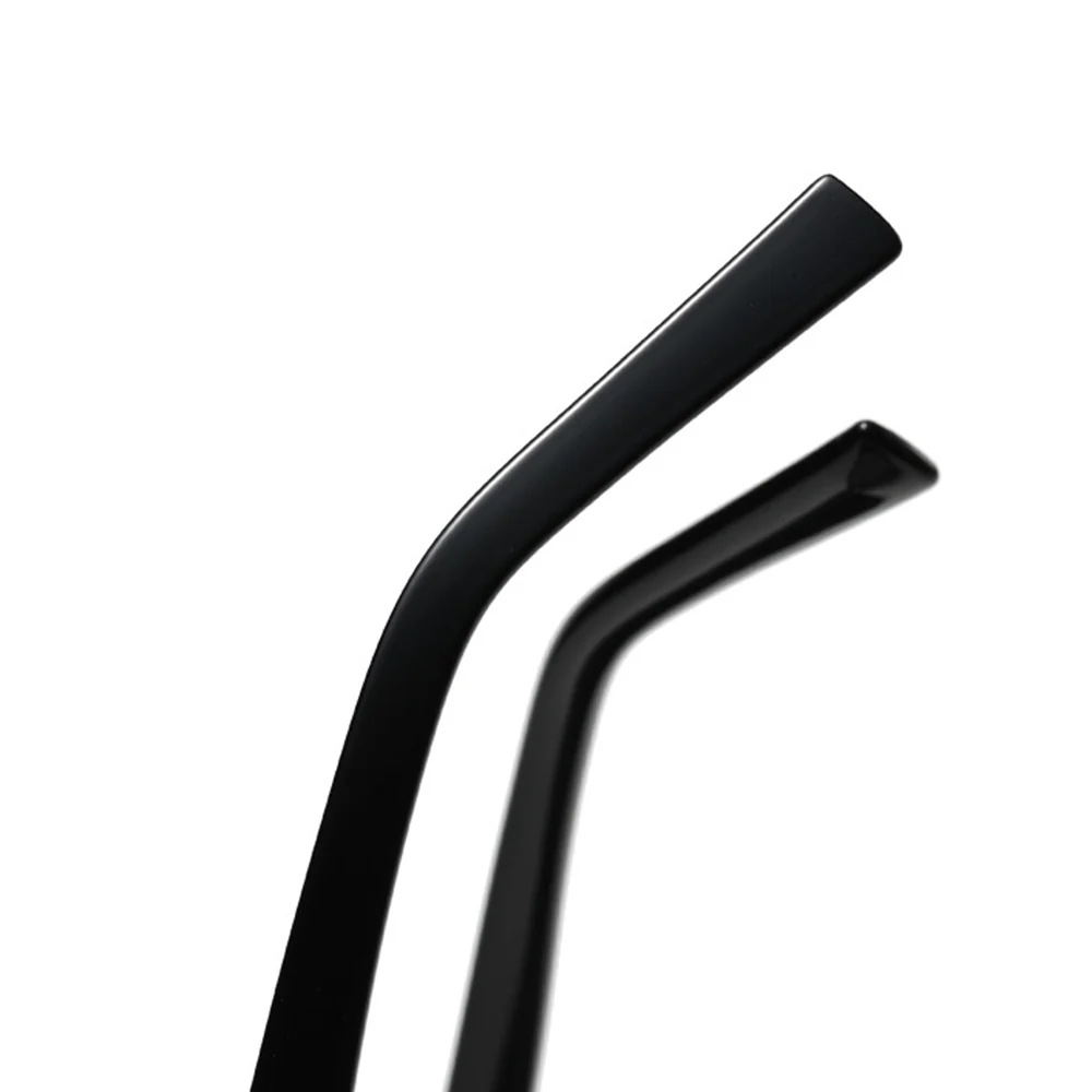 Square Sunglasses with Decorative Metal Temple Detail VK2303 - Image 5