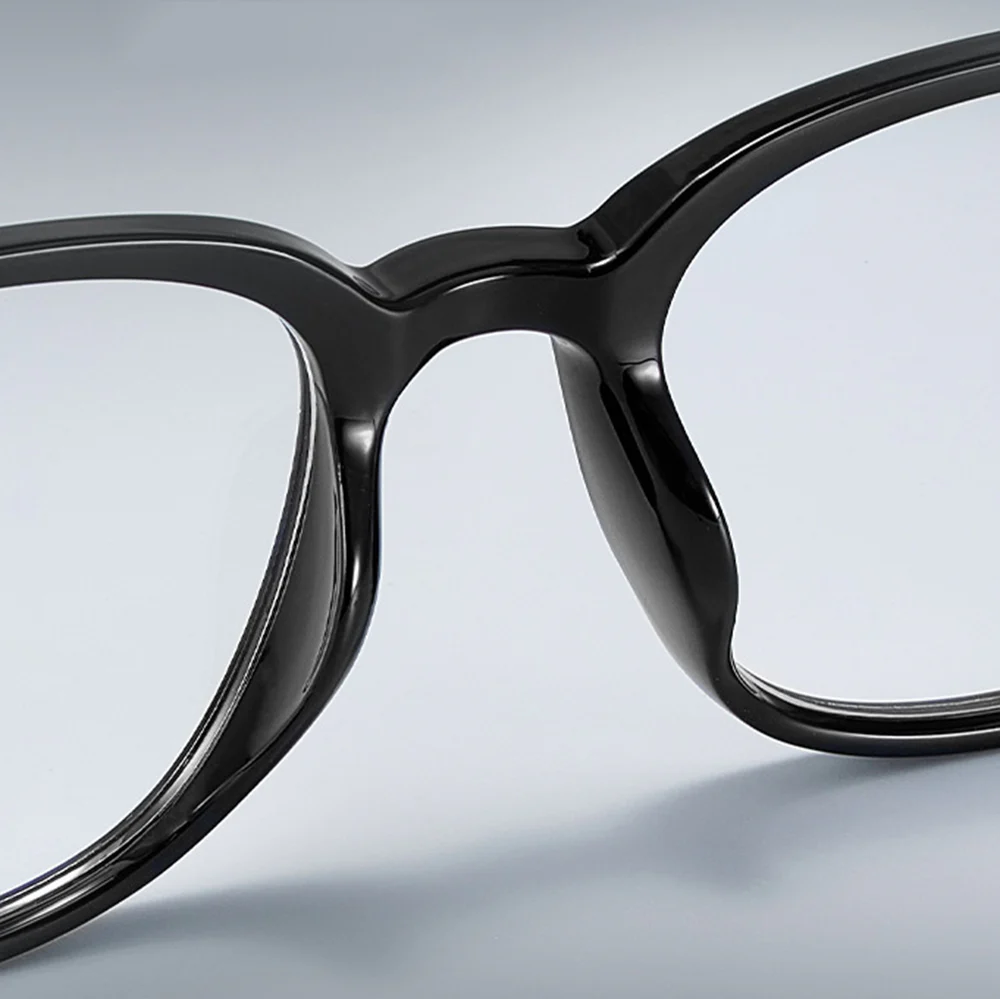 Vintage Style Square Glasses with Metal Accents VK2337 - Image 5