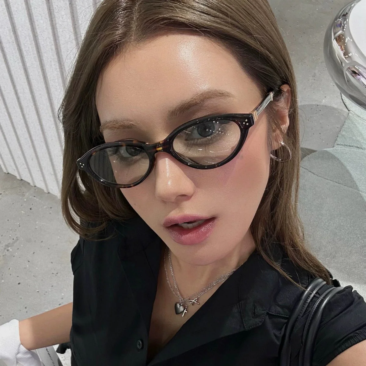 Stylish Retro Cat-Eye Glasses Frame VK2387 - Image 4